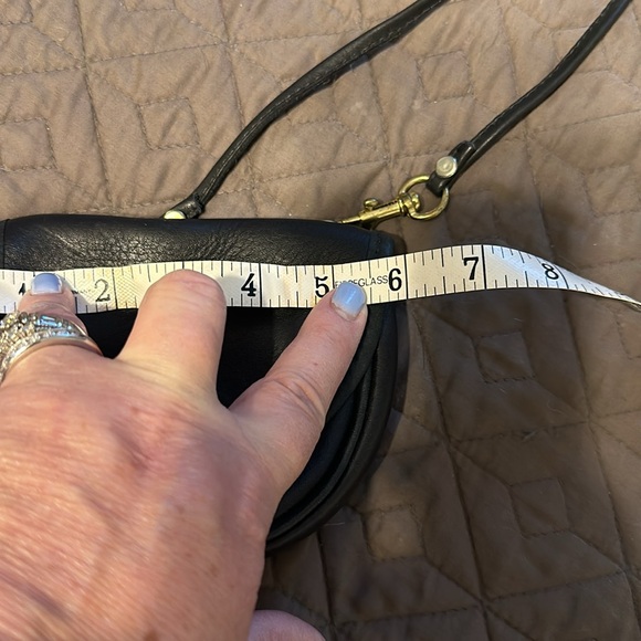 Leather Crossbody black - Picture 2 of 5